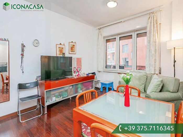 Appartamento bilocale in affitto in Via Isocrate, Milano