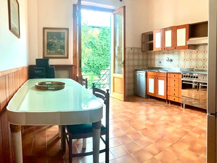 Casa con 5 locali in vendita in Iulio Masini, Empoli