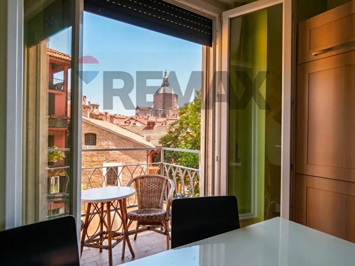 Appartamento bilocale in vendita in Via Regno Italico, Pavia