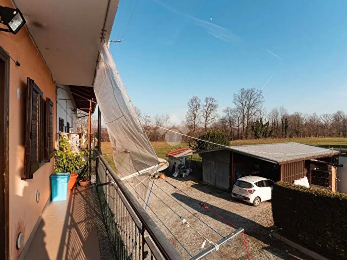 Appartamento trilocale in vendita in Strada Maddaleno, Nole