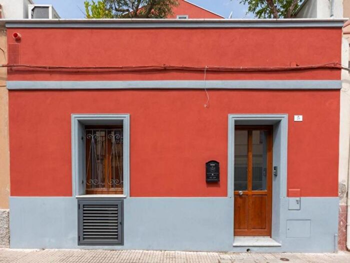 Appartamento bilocale in affitto in Via San Mauro, Villanova, Cagliari