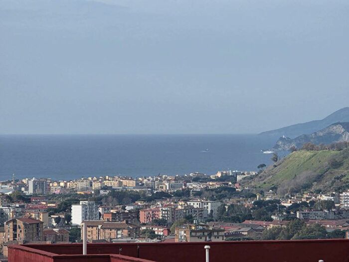 Appartamento bilocale in affitto in Via Pigna, Pigna Omodeo, Napoli
