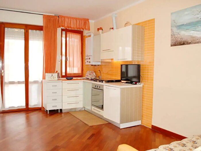 Appartamento monolocale in vendita in Via Werther Muttini, Carrara