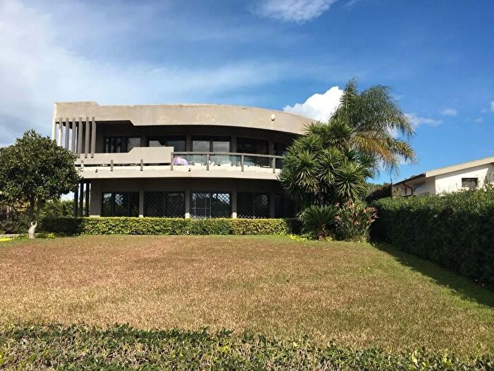 Appartamento quadrilocale in affitto in Siracusa