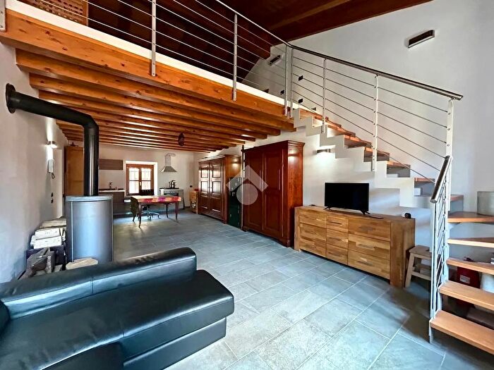 Appartamento bilocale in vendita in Via Zuccano, Clusone