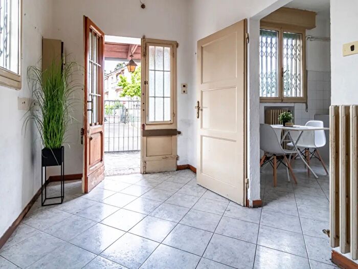 Casa con 5 locali in vendita in Via Croce Coperta, Imola