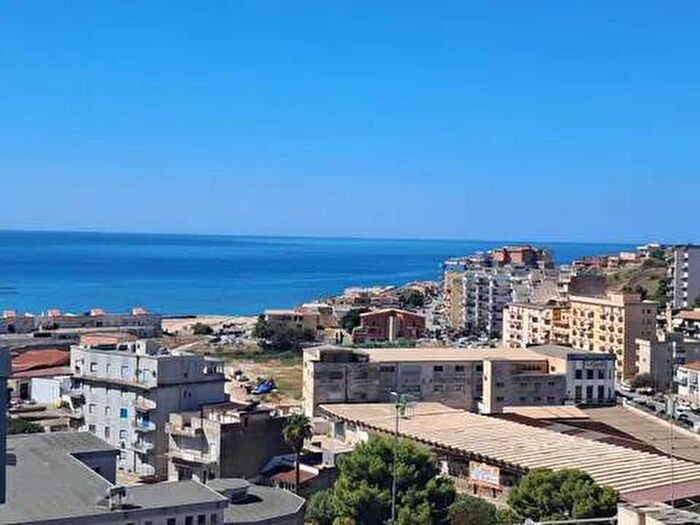 Appartamento con 6 locali in vendita in Via Modigliani, Centro, Sciacca