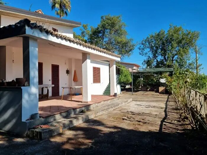 Casa con 5 locali in affitto in Località Ruggero, Sellia Marina