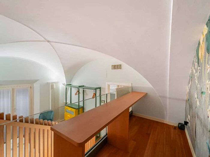 Appartamento trilocale in affitto in Via Borgonuovo, Centro Storico, Bologna