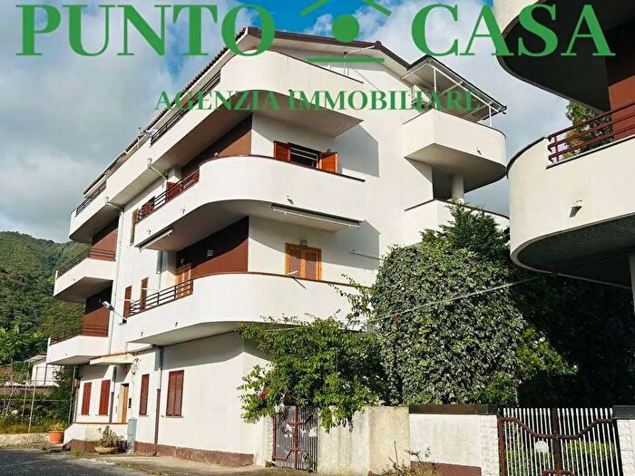Appartamento quadrilocale in vendita in Falerna