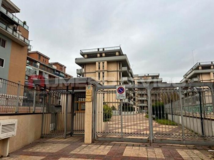 Appartamento trilocale in vendita in Via Nicola Arpaia, Foggia