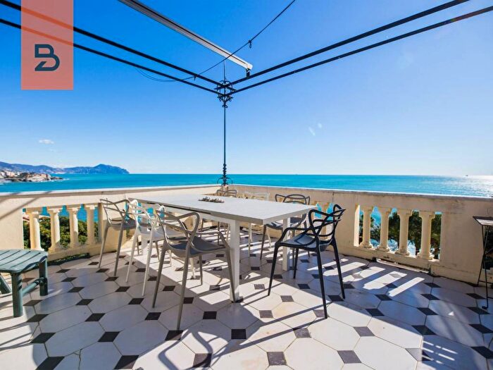 Casa con 5 locali in affitto in Via Orlando, Sturla, Genova