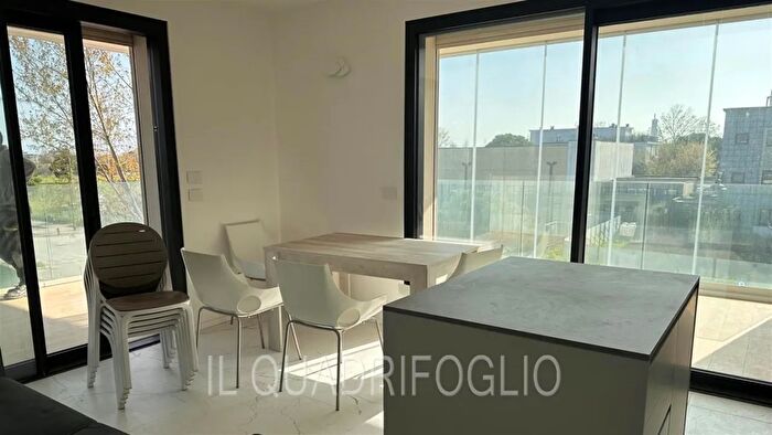 Appartamento bilocale in vendita in Viale Carducci, Cesenatico