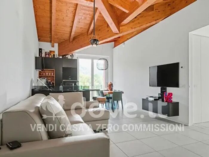 Appartamento bilocale in vendita in Via Mistri, Vertova