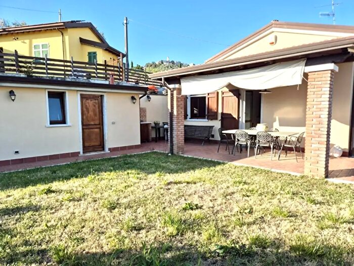 Casa con 5 locali in vendita in Via Aldo Moro, Castelnuovo Magra