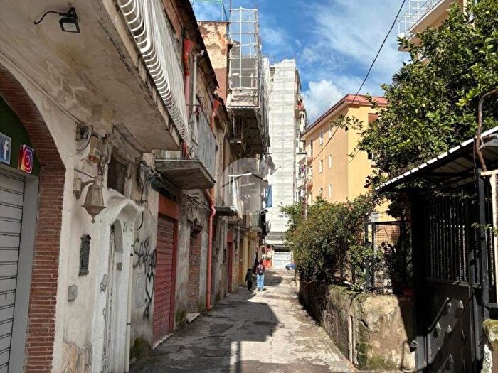 Appartamento bilocale in affitto in Via Grotta San Biagio, Centro, Castellammare di Stabia