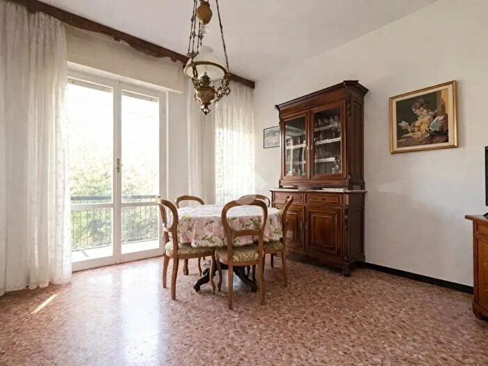 Appartamento quadrilocale in vendita in Via Provinciale Spezia, Vezzano Ligure