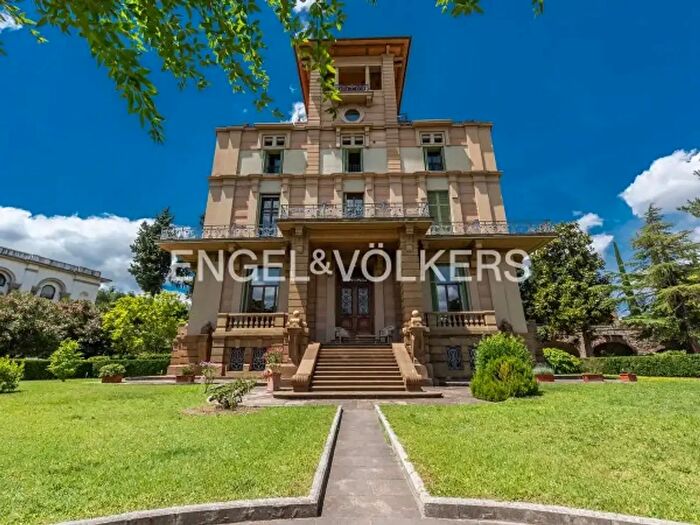 Appartamento in vendita in Via del Pian dei Giullari, Firenze