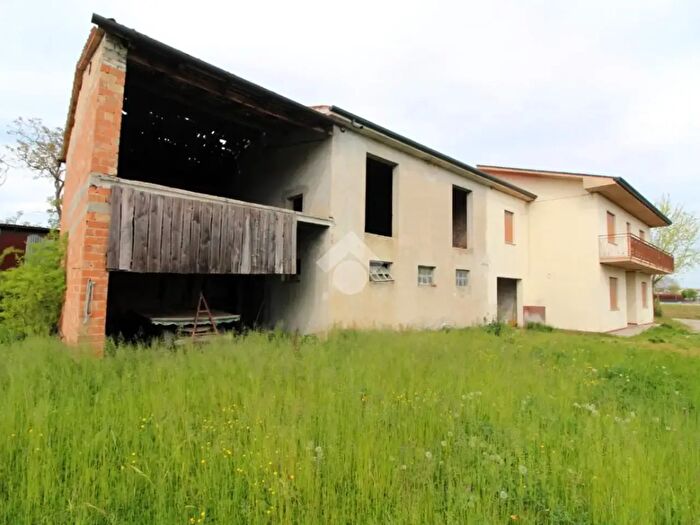 Casa con 5 locali in vendita in Roncade