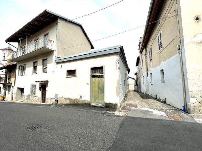 Casa con 5 locali in vendita in Via Cesare Battisti, Mercenasco
