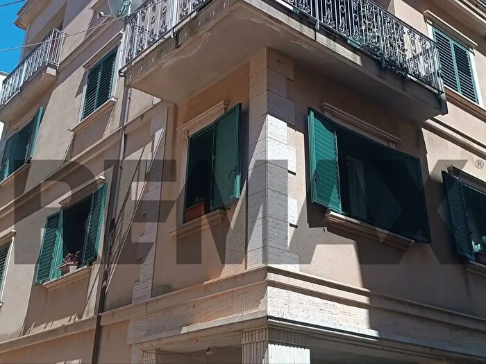 Appartamento con 5 locali in vendita in Via Ospedale Umberto I, Enna