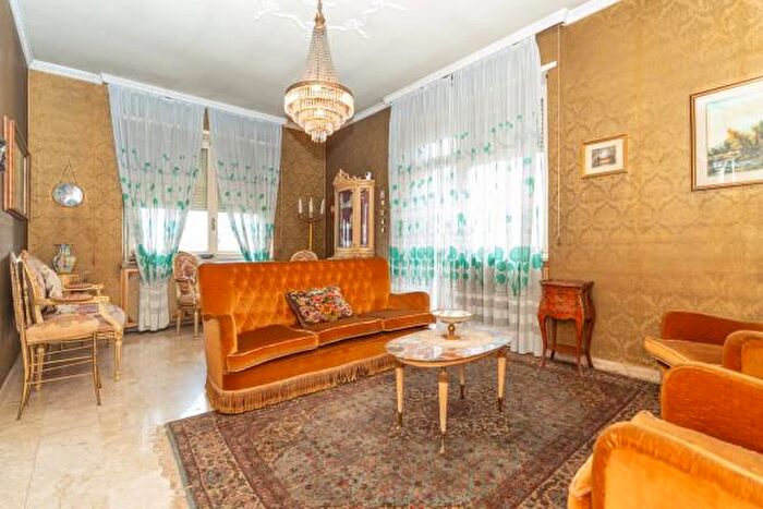 Appartamento quadrilocale in vendita in Corso Siracusa, Torino