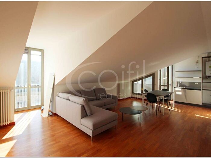 Appartamento bilocale in affitto in Foro Buonaparte, Cadorna Castello, Milano