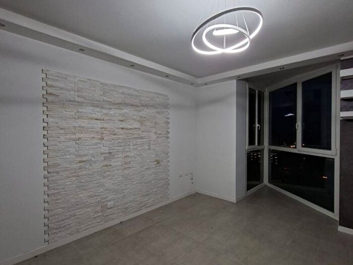 Appartamento trilocale in affitto in Via Federica Galli, Bignami Ponale, Milano