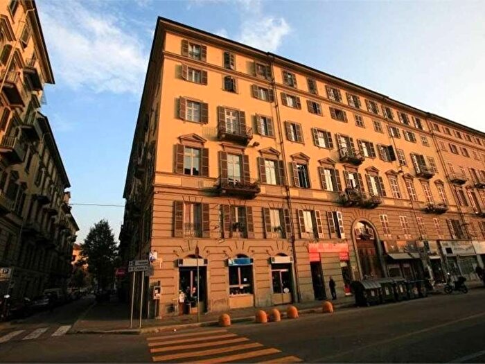 Appartamento trilocale in affitto in Nizza, San Salvario Baretti, Torino