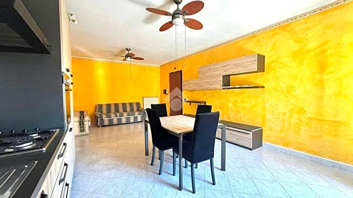 Appartamento trilocale in vendita in Via Ravello, Ladispoli