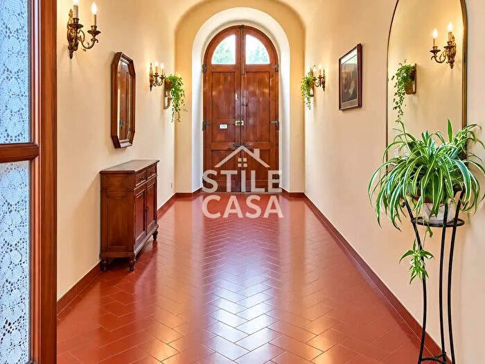 Casa con 6 locali in vendita in Santa Croce Sull'Arno