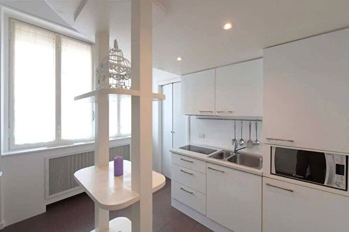 Appartamento in affitto in Via Savona, Giambellino, Milano