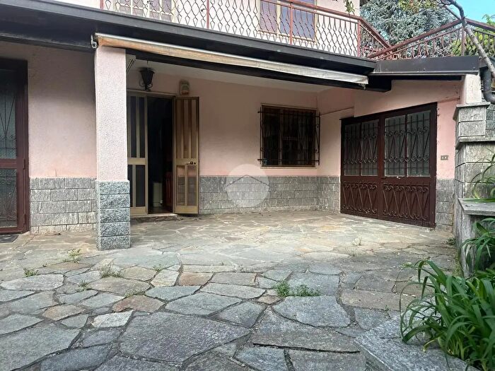 Case in Vendita e in Affitto - 3