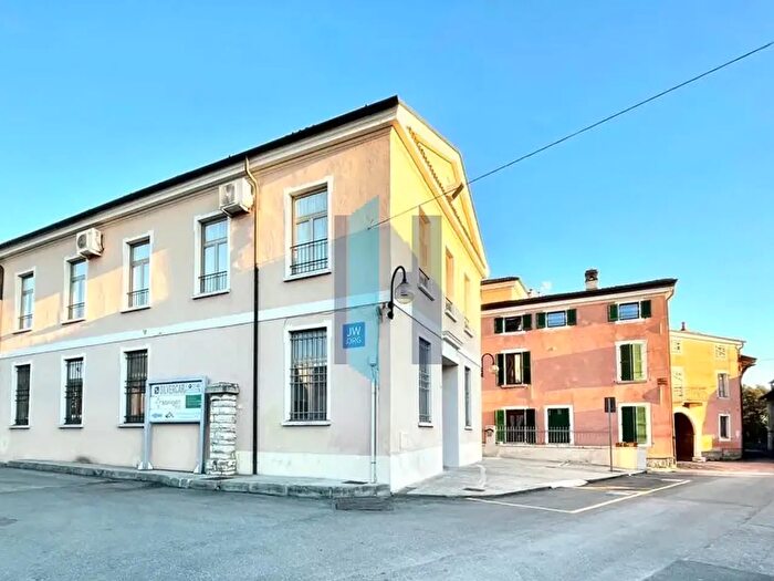 Appartamento monolocale in vendita in Via Canneto, Brescia