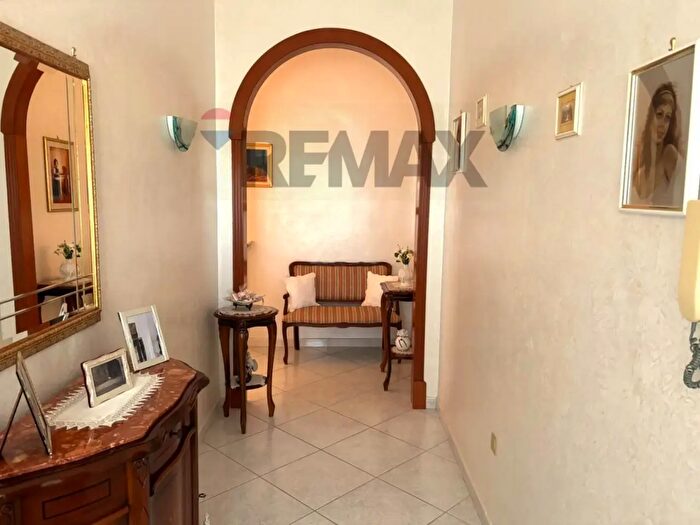 Appartamento quadrilocale in vendita in Via Papa Giovanni XXIII, Trani