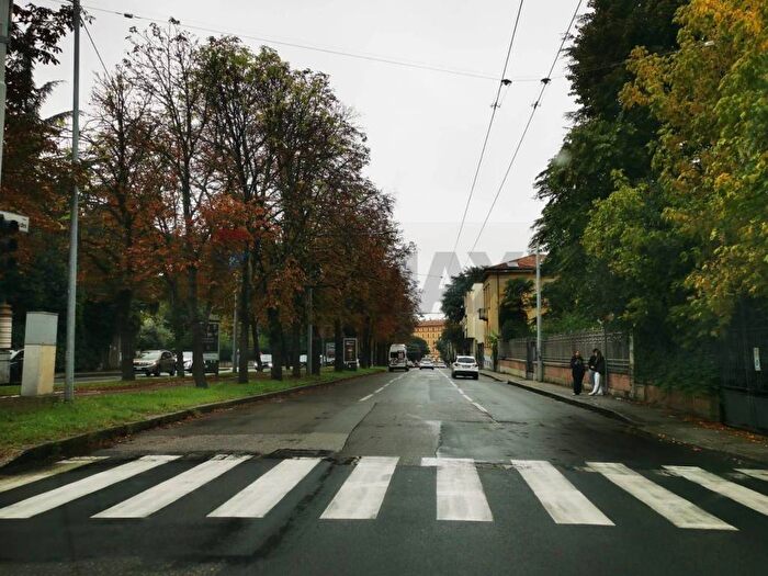 Appartamento trilocale in affitto in Saragozza dentro le Mura, Bologna