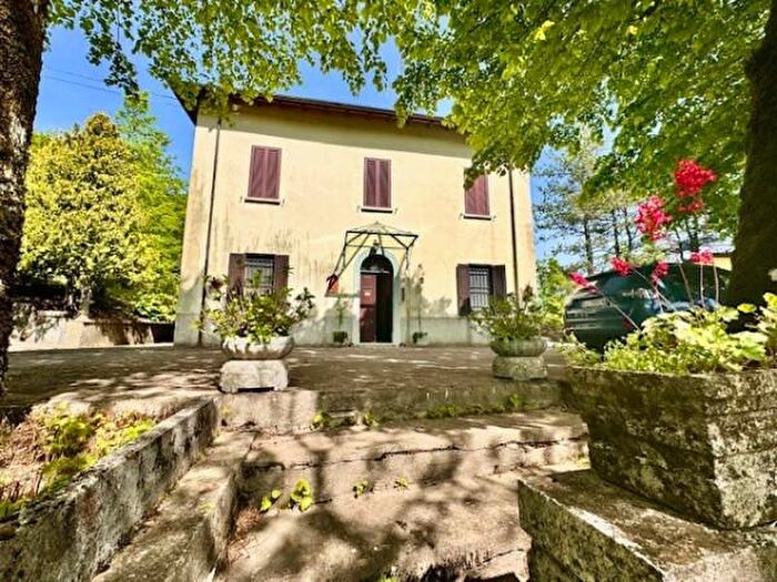 Casa con 6 locali in vendita in Via della Borra, Alto Reno Terme