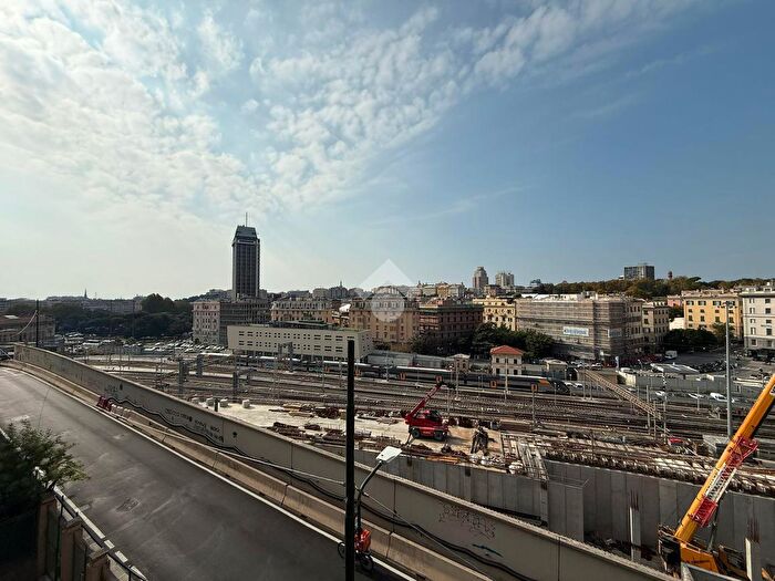 Appartamento bilocale in affitto in Via di Montesano, Genova