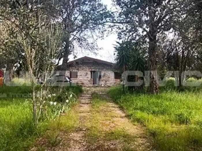 Casa trilocale in vendita in Strada del Salice Nuovo, Foggia