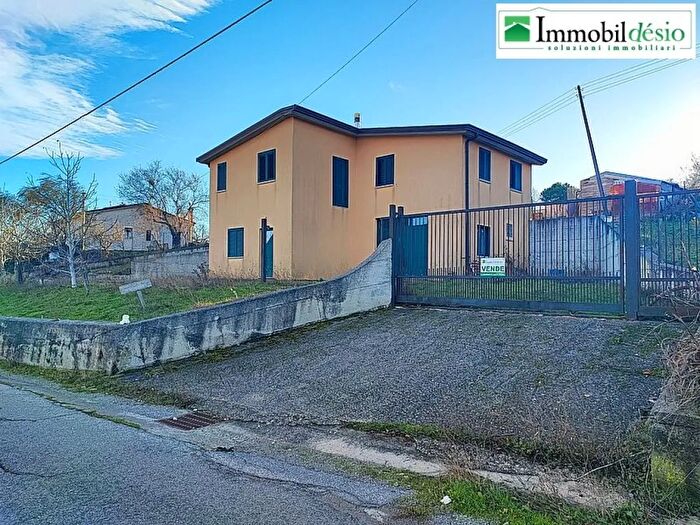 Casa in vendita in Via della Botte Potenza, Potenza