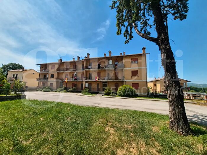 Appartamento trilocale in vendita in Via Umbria, Gubbio