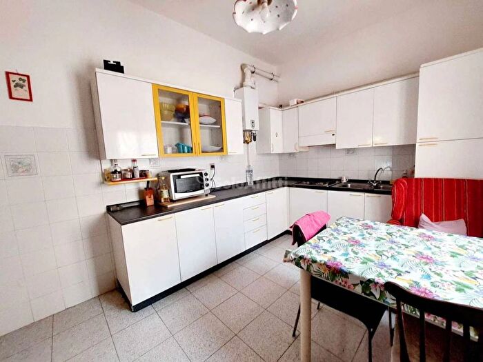 Appartamento con 5 locali in affitto in Viale Guido Baccelli, Matteotti Uliveto Buonarroti, Civitavecchia