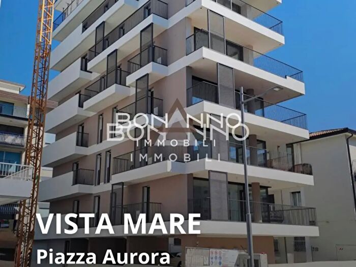 Appartamento con 5 locali in vendita in Via Zara, Jesolo