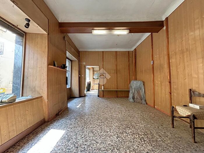 Casa quadrilocale in vendita in Via Torino, Borgomasino