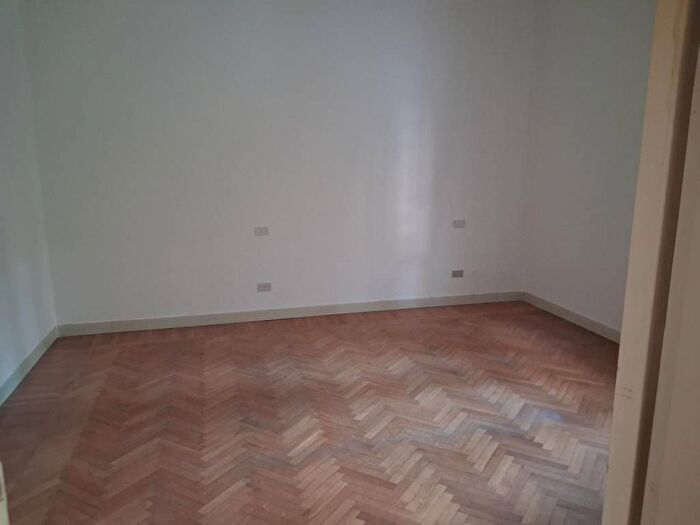 Appartamento con 5 locali in affitto in Via Beverora, Via Taverna Ospedale, Piacenza
