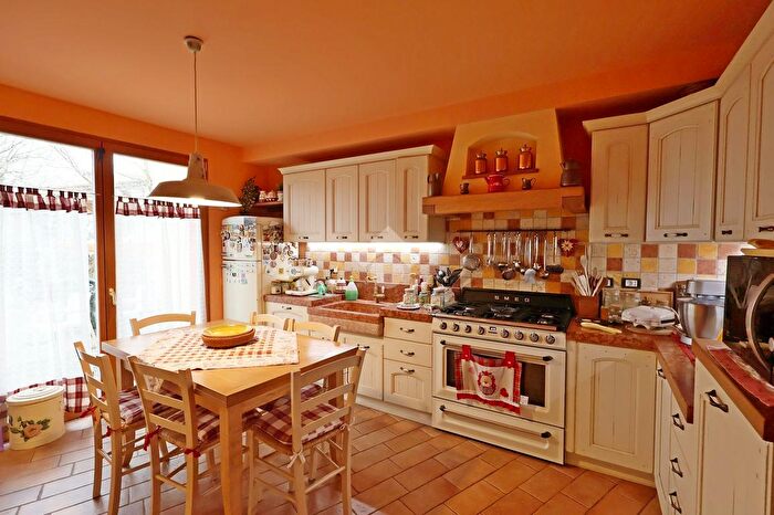 Casa con 6 locali in vendita in Località Trebiciano, Trieste