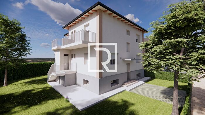 Casa con 5 locali in vendita in San Rocco Ravenna, Ravenna