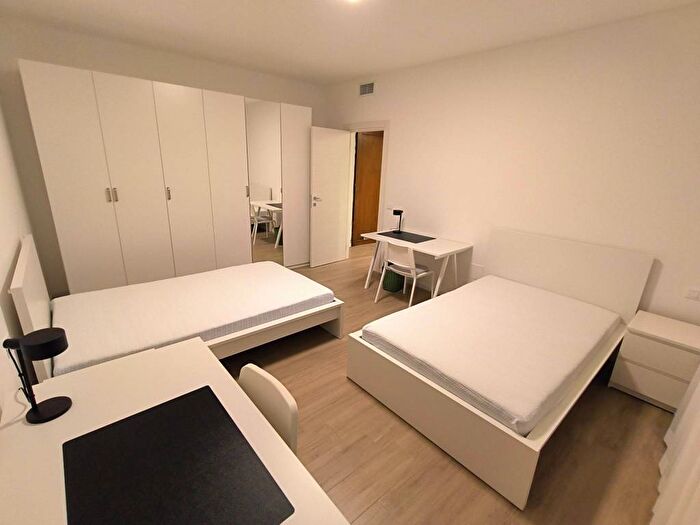Appartamento trilocale in affitto in Via dei Borromeo, Savonarola Ponte Molino, Padova