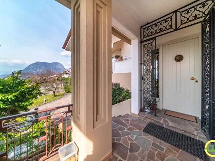 Casa con 6 locali in vendita in Gemona Del Friuli