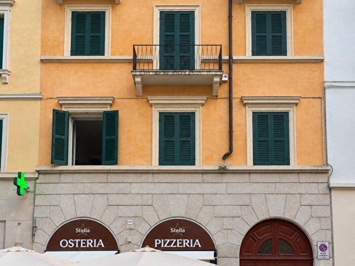 Appartamento bilocale in affitto in Via Stella, Centro Storico, Verona